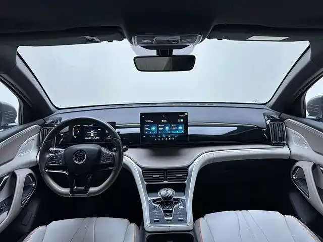 BYD Song Pro — Фото автомобиля 3