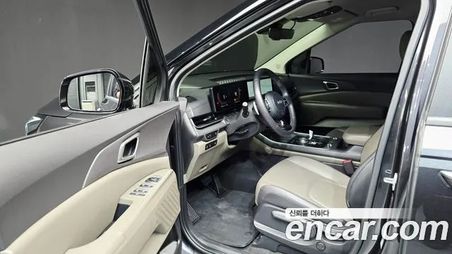 Kia Carnival 4th Gen — Фото автомобиля 15
