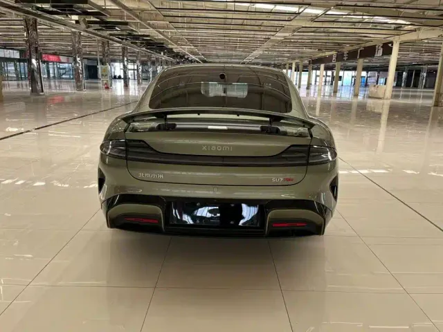 Xiaomi SU7 — Фото автомобиля 5