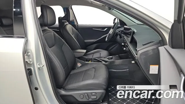 Kia Niro Generation 2 — Фото автомобиля 11