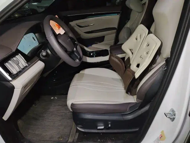 BYD Song PLUS — Фото автомобиля 7