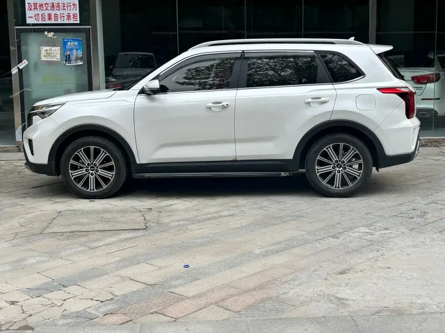 Kia Sportage — Фото автомобиля 3