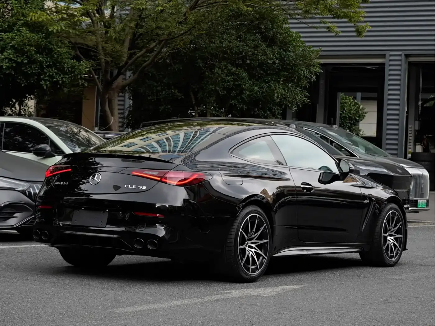 Mercedes-Benz Mercedes-AMG CLE 2025 AMG CLE 53 4MATIC+ Coupe — Фото автомобиля 4
