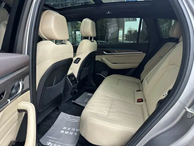 Geely Xingyue L — Фото автомобиля 12