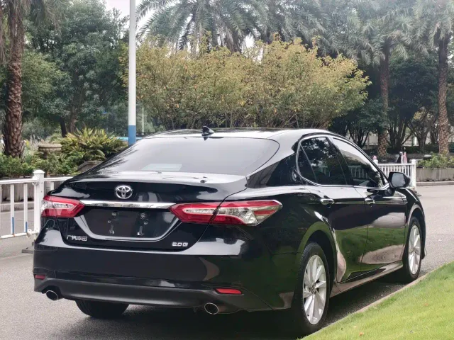 Toyota Camry — Фото автомобиля 7