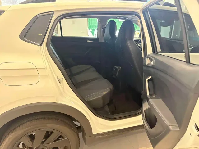 Volkswagen Tharu — Фото автомобиля 10