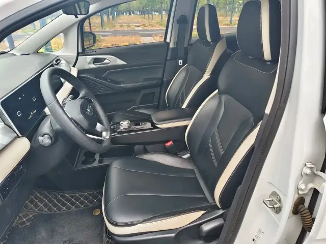Geely Geometry E Firefly — Фото автомобиля 9