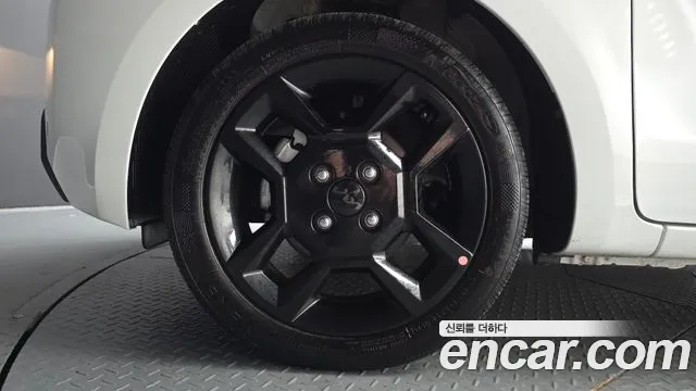 Kia RAY Новый Kia Ray Signature X Line — Фото автомобиля 5