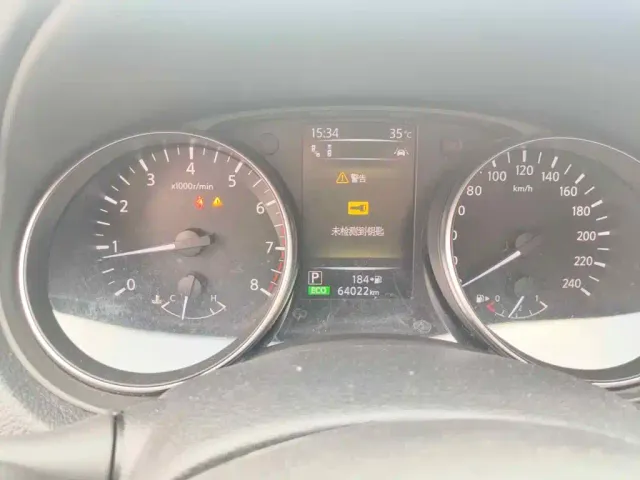 Nissan Qashqai — Фото автомобиля 4