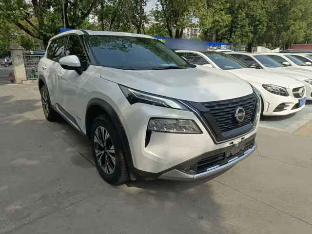 Nissan X-Trail — Фото автомобиля 21