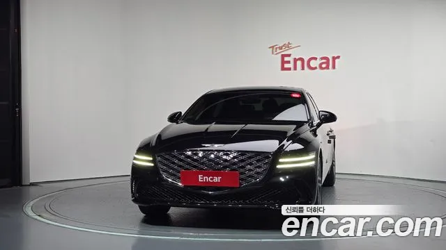 Genesis G80 RG3 — Фото автомобиля 3
