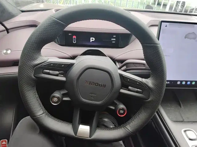 Xiaomi SU7 — Фото автомобиля 10