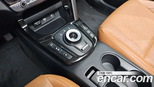 Kia Seltos — Фото автомобиля 12