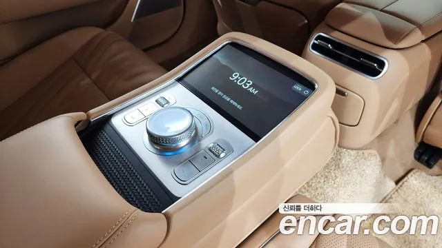 Genesis G90 — Фото автомобиля 22