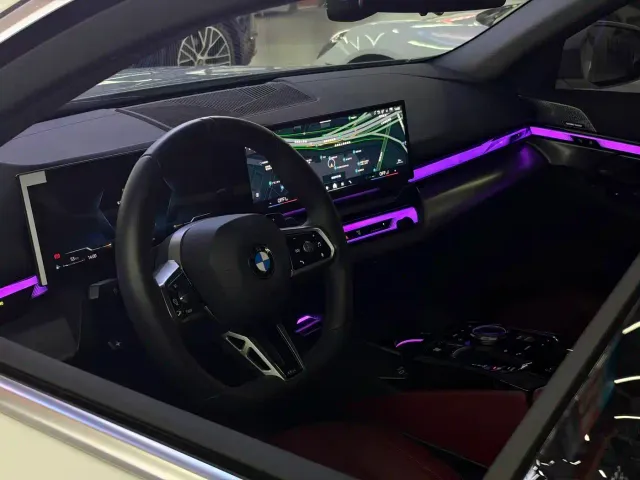 BMW 5 Series — Фото автомобиля 9
