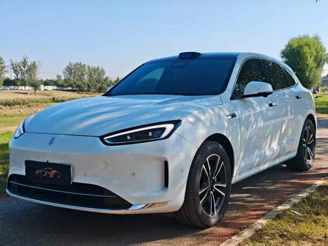 Aito M5 — Фото автомобиля 3