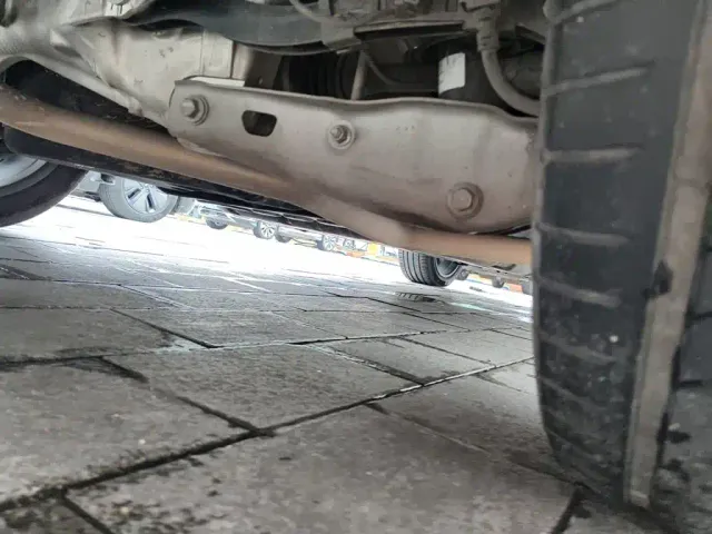 Li Auto L9 — Фото автомобиля 18