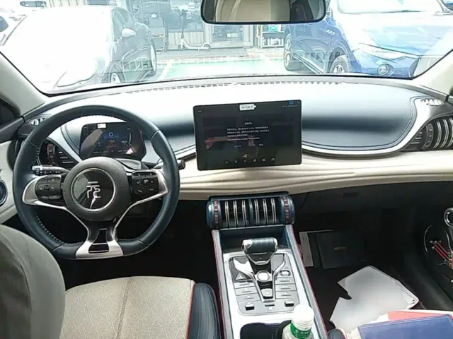 BYD Yuan PLUS — Фото автомобиля 9
