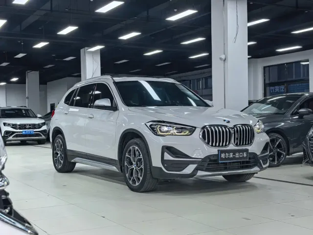 BMW X1 — Фото автомобиля 3
