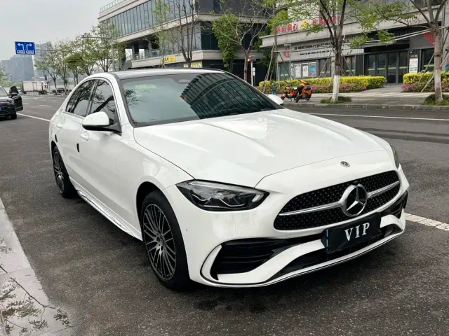 Mercedes-Benz C-Class — Фото автомобиля 3