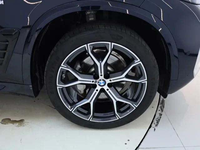 BMW X5 — Фото автомобиля 22