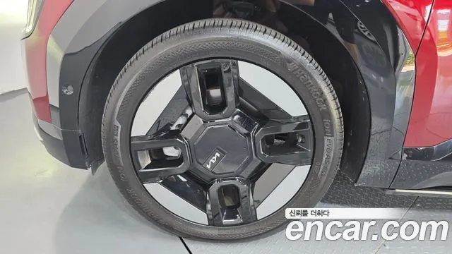 Kia EV9 — Фото автомобиля 4