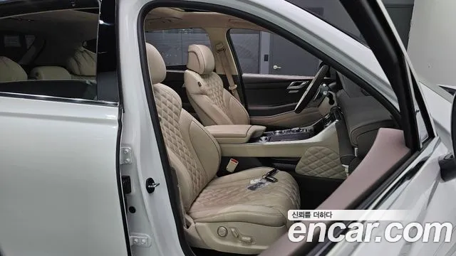 Genesis GV80 — Фото автомобиля 16