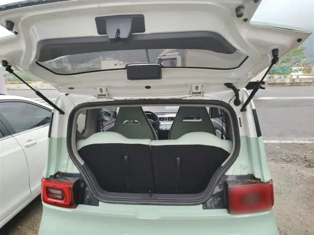 Wuling Hongguang Mini EV — Фото автомобиля 18