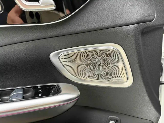 Mercedes-Benz C-Class — Фото автомобиля 17