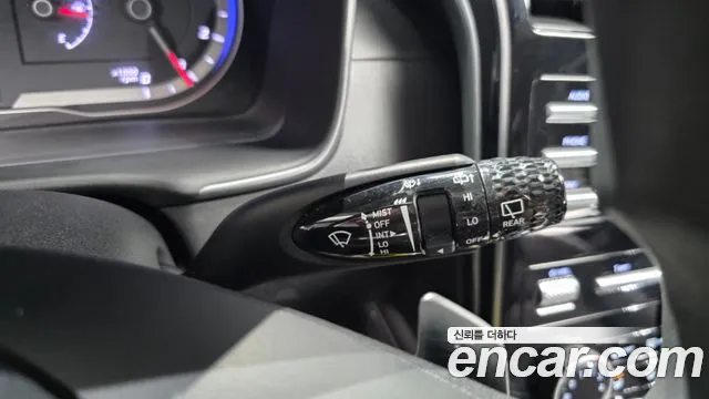 Hyundai Tucson Tucson (NX4) Дизель 2.0 4WD — Фото автомобиля 25