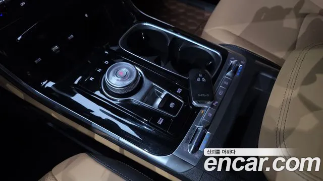 Kia Canival Carnival 4 поколение Дизель 7 мест Signature — Фото автомобиля 9