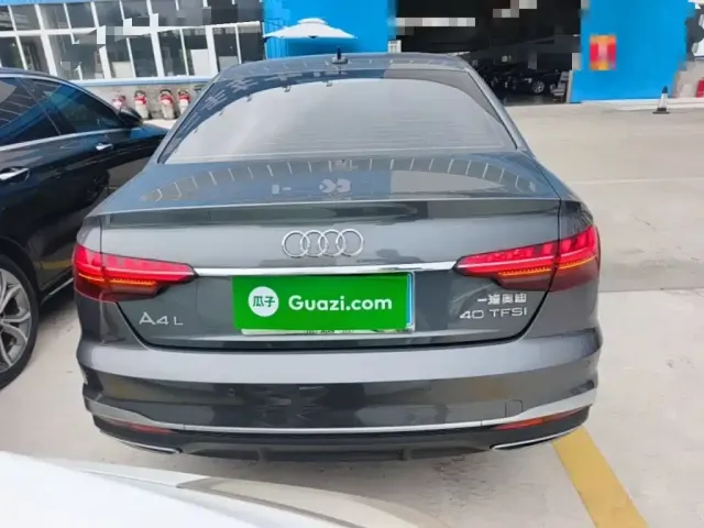Audi A4L — Фото автомобиля 5
