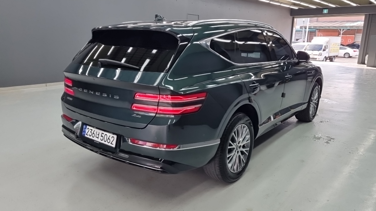 Genesis GV80 — Фото автомобиля 2