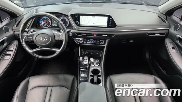 Hyundai Sonata — Фото автомобиля 9