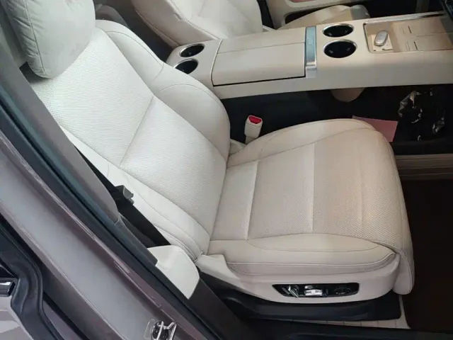 Li Auto MEGA — Фото автомобиля 24
