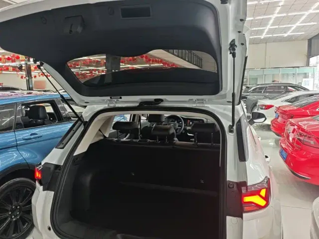 Changan CS35 Plus — Фото автомобиля 18