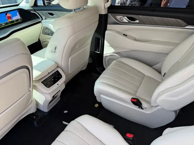Wey Lanshan — Фото автомобиля 6