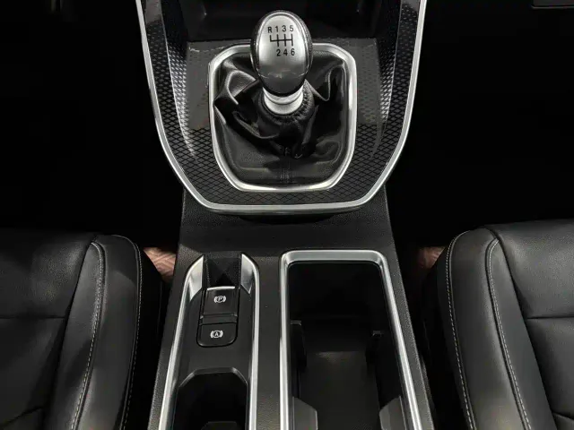 Haval M6 — Фото автомобиля 15