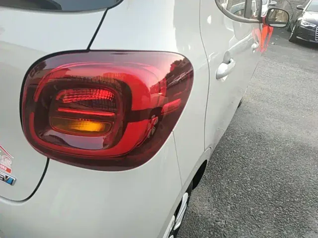 Wuling Hongguang Mini EV — Фото автомобиля 7