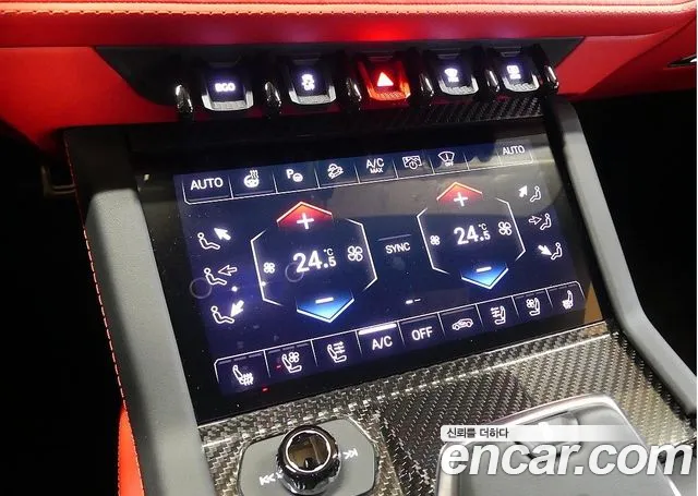 Lamborghini Urus — Фото автомобиля 17