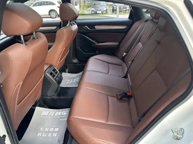 Honda Inspire — Фото автомобиля 7