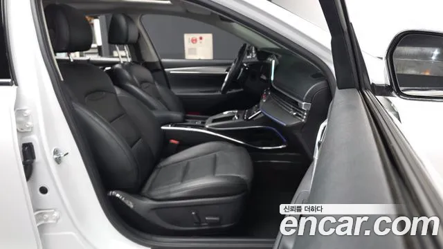 Hyundai Grandeur New — Фото автомобиля 17