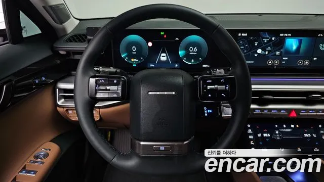 Hyundai Grandeur Grandeur (GN7) 2.5 Бензин 2WD — Фото автомобиля 11