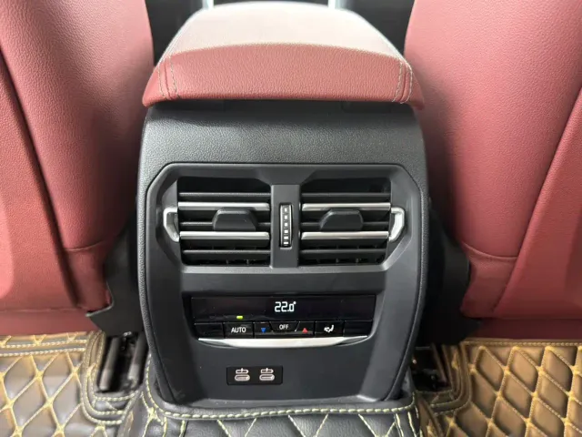 BMW 3 Series — Фото автомобиля 15
