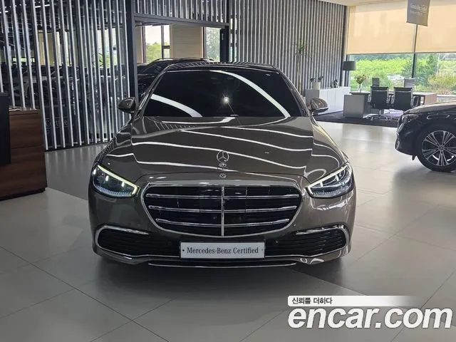 Mercedes-Benz S-Class W223 — Фото автомобиля 3