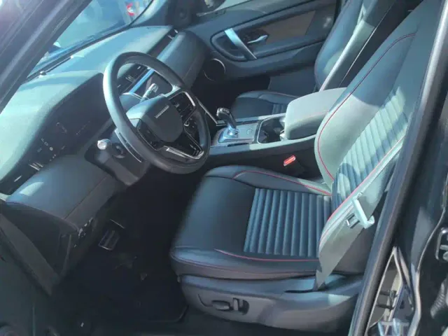 Land Rover Discovery Sport — Фото автомобиля 14