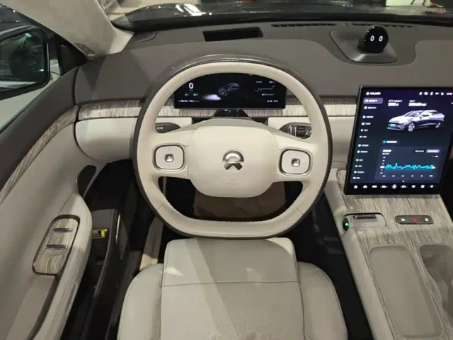Nio ET7 — Фото автомобиля 10