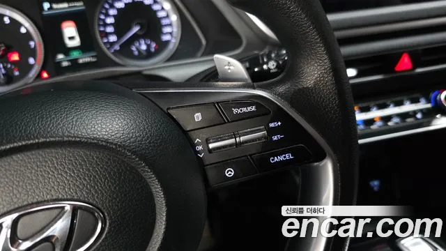 Hyundai Sonata Sonata (DN8) 2.0 LPG(Для проката) — Фото автомобиля 30