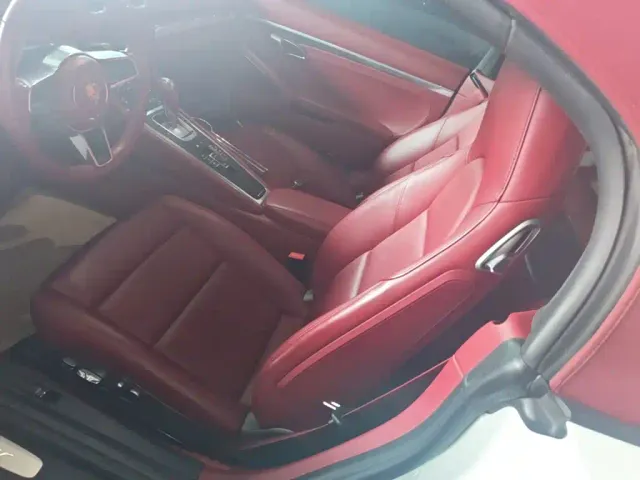 Porsche 718 — Фото автомобиля 16