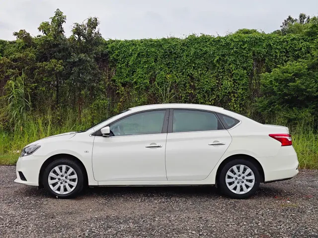 Nissan Sylphy — Фото автомобиля 4